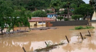 Cuidados com a energia elétrica durante enchentes devem ser redobrados, orienta Cemig