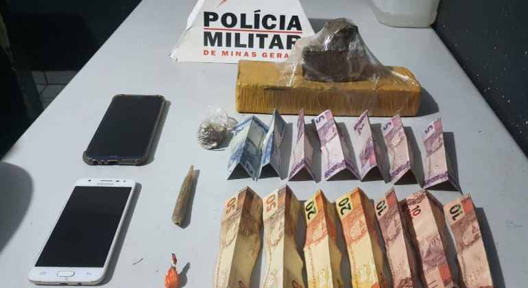 Polícia Militar de Patos de Minas encaminha três suspeitos de tráfico de drogas para a delegacia 