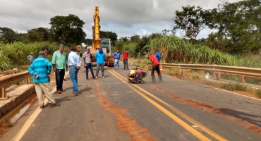 Novela: DNIT volta atrás e autoriza prefeitura de Patos de Minas a intervir na BR-365 na Ponte dos Vieiras 