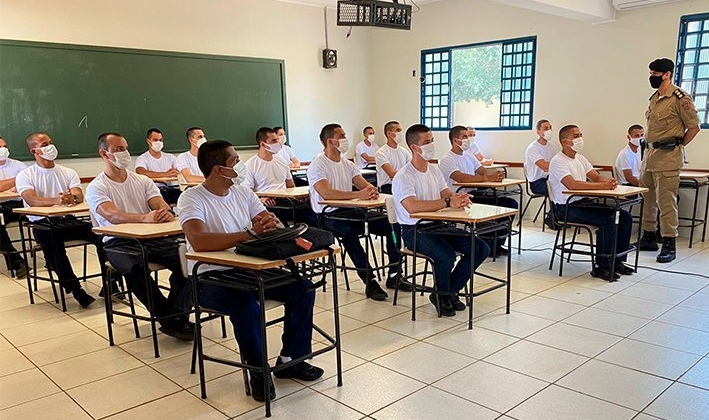 22 alunos iniciam curso de formação de soldados da Polícia Militar em Patos de Minas