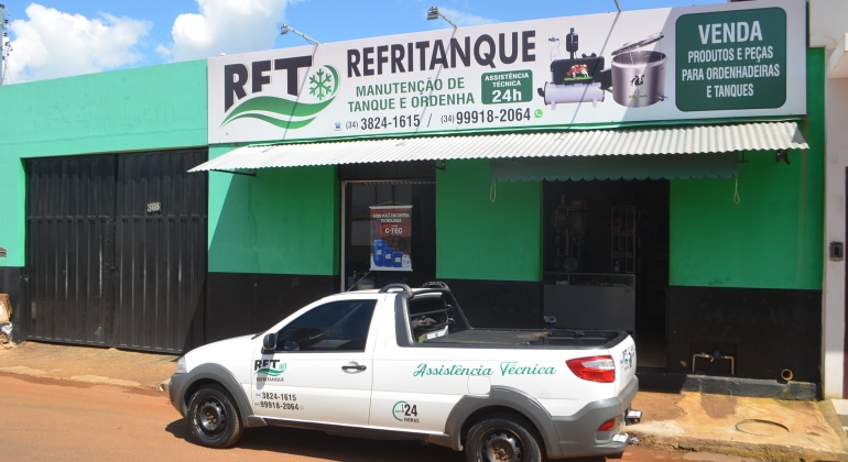 Há dois anos em Lagoa Formosa a Refritanque é opção em ordenhas, tanques e assistência técnica