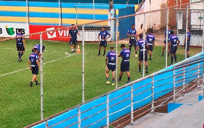 Correndo sérios riscos de rebaixamento URT começa preparação para último jogo no campeonato mineiro 2022