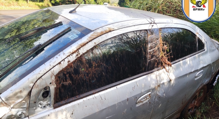 Mulher sofre ferimentos leves após aquaplanagem de veículo na BR-354, município de Lagoa Formosa