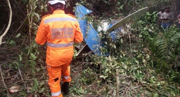 Piloto morre em queda de avião agrícola no município de Brasilândia de Minas