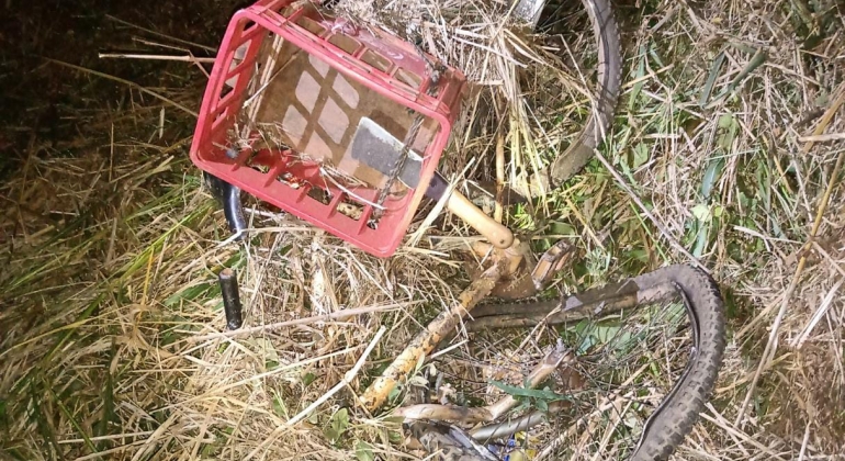 Acidente mata ciclista e a motorista do carro que atingiu a bicicleta na MG-230 em Patrocínio