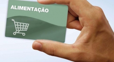 Após cancelamento do serviço de vale-alimentação, servidores devem receber valor em conta nesta sexta-feira (10/6)