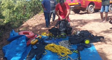 Rapaz de 24 anos morre afogado em represa de fazenda