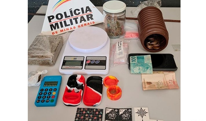 Polícia Militar apreende grande quantidade de drogas em Patos de Minas após ataque de cães