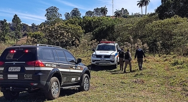 Indivíduos são presos em flagrante pela Polícia Militar de São Gotardo após matar jovem e jogar corpo em córrego