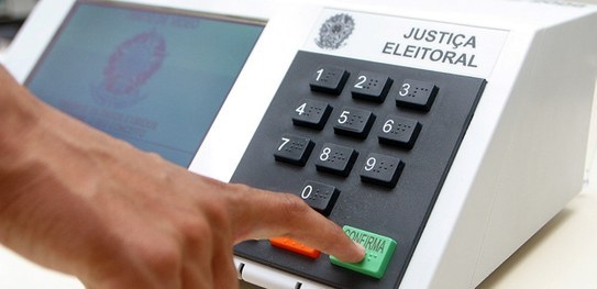 Período para solicitar voto em trânsito termina na quinta-feira (18/08)