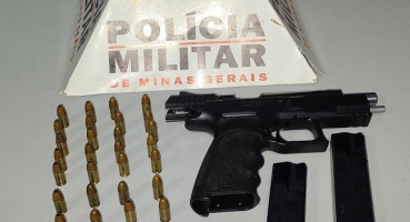 Polícia Militar apreende pistola carregada com motorista inabilitado na cidade de Patos de Minas