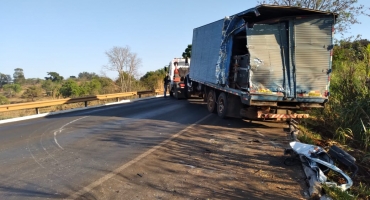 Motorista morre em acidente envolvendo dois caminhões na BR-352/354, em Lagoa Formosa 