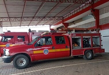 Corpo de Bombeiros reforça cuidados a serem tomados no trânsito durante período de chuvas; confira dicas