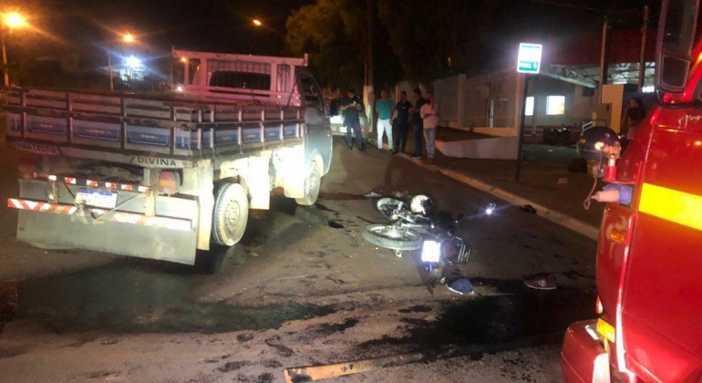 Motorista persegue e atropela motociclista e passageiro na Avenida Marabá