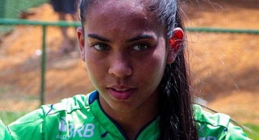 Carmo do Paranaíba – Atleta carmense vai atuar em time de futebol feminino na Europa