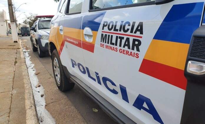 Carmo do Paranaíba – Suspeito de vários furtos na cidade é preso pela PM Carmo do Paranaíba – Suspeito de vários furtos na cidade é preso pela PM