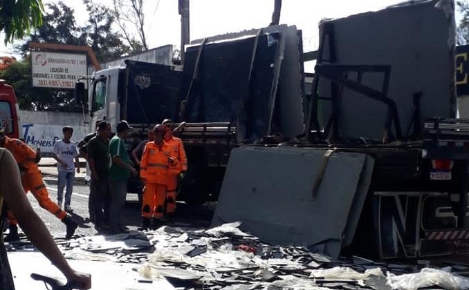 Casal de empresários morrem atingidos por pedras de granito na cidade de Patrocínio