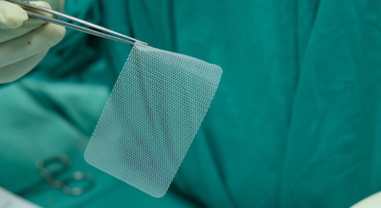 Implantes de telas em cirurgias de hérnias abdominais reduzem risco de retorno da doença em até 80%