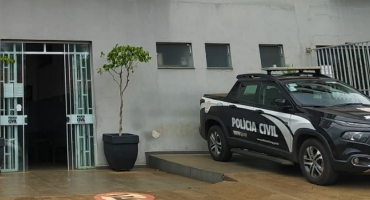 Polícia Civil de Patos de Minas cumpre mandado e prende homem suspeito de ser cúmplice em maus tratos a criança de 1 ano e 7 meses