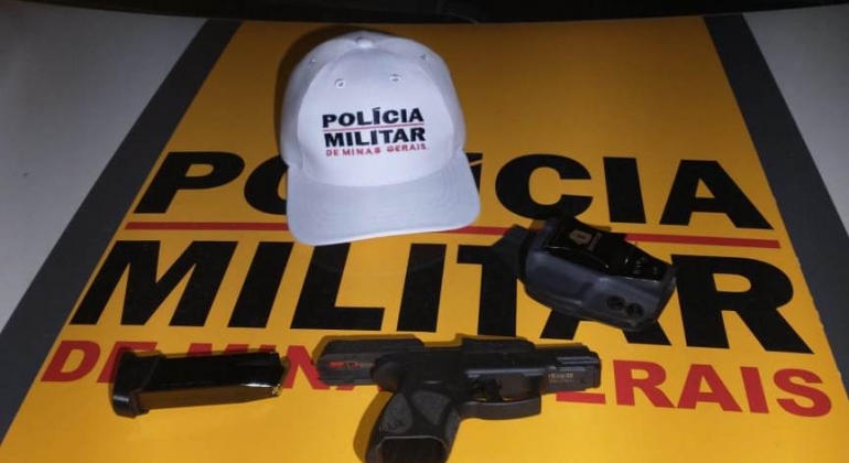 Lagoa Formosa: Polícia Militar Rodoviária apreende pistola com motorista na BR-354