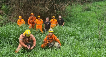 Polícia Civil de Patos de Minas e Corpo de Bombeiros encontram corpo enterrado que seria de jovem morto a tiros 