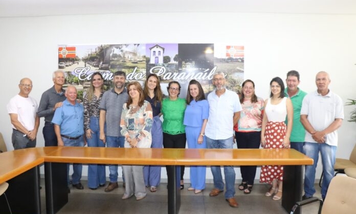 Deputada Ludimila Falcão anuncia liberação de recursos para Carmo do Paranaíba, Lagoa Formosa e Patos de Minas 
