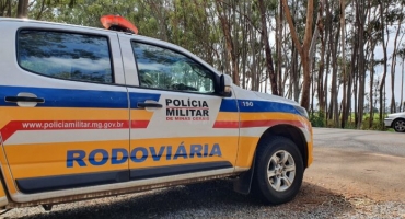 Carmo do Paranaíba – Polícia prende foragido da justiça após abordar veículo na AMG 1410