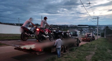 Parceria entre Polícia Militar de Patos de Minas e Associação de Moradores resulta em operação com sete motocicletas apreendidas