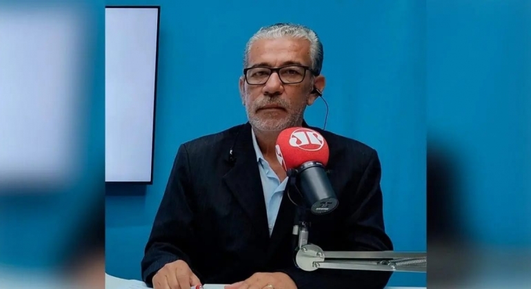 Radialista Edilson Guimarães é transferido para o quarto após 18 dias de internação na UTI