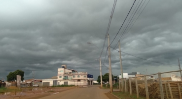 Meteorologista afirma que previsão do tempo aponta permanência de chuvas durante mês de fevereiro 