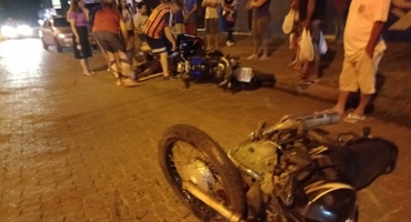 Acidente envolvendo duas motocicletas em Patos de Minas deixa condutores feridos 