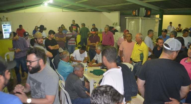 Torneio de Truco da Festa do Feijão reúne competidores de toda região em Lagoa Formosa 