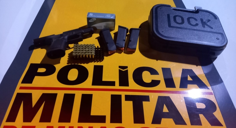 Motorista é abordado na MGC-354 no município de Presidente Olegário com pistola registrada; mas sem autorização de porte 