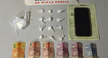 Motoboy suspeito de entregar drogas no sistema “delivery”, em Patos de Minas é preso pela Polícia Militar