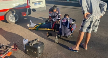 Carmo do Paranaíba – Acidente na Avenida João Batista deixa uma pessoa ferida