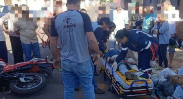 Carmo do Paranaíba - Motociclista sofre fratura exposta em acidente com caminhão 