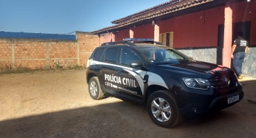 Carmo do Paranaíba: Operação Caminhos Seguros da PCMG prende proprietária de casa de prostituição e resgata adolescente que trabalhava no local