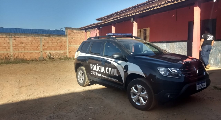 Carmo do Paranaíba: Operação Caminhos Seguros da PCMG prende proprietária de casa de prostituição e resgata adolescente que trabalhava no local