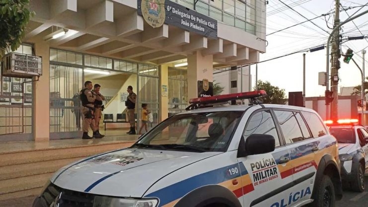 Pais são presos após bebê ser levado para o hospital com lesões graves