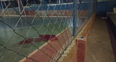 Jovem de 26 anos é atingido por tiro na cabeça durante jogo de futebol em Patos de Minas