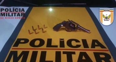 Carmo do Paranaíba - Vigilante é preso por porte ilegal de arma de fogo na BR-354