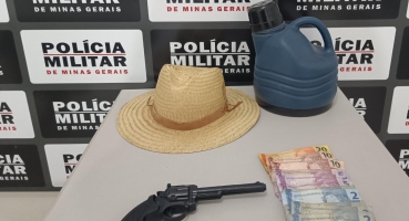 Autor de diversos furtos em Lagoa Formosa é preso pela Polícia Militar mexendo em caminhão estacionado