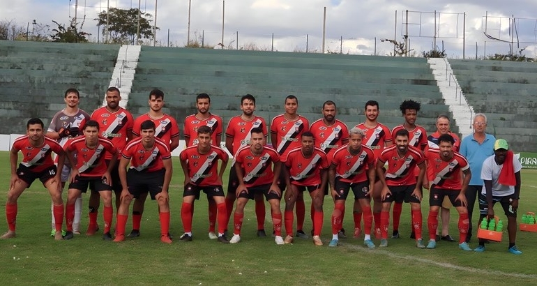Santa Cruz de Lagoa Formosa estreia no Campeonato Regional com empate fora de casa