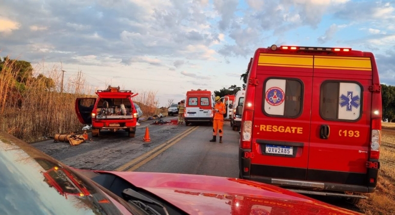 Mais uma pessoa que estava em veículo de Divinópolis que se envolveu em acidente na MGC-354 morre no hospital 