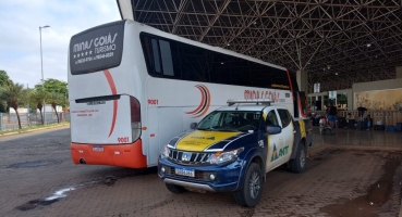 Em operação realizada pela ANTT, dois ônibus são apreendidos na região de Patos de Minas