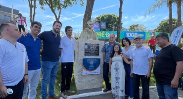 FEPAM e UNIPAM entregam revitalização da Praça Champagnat em Patos de Minas 