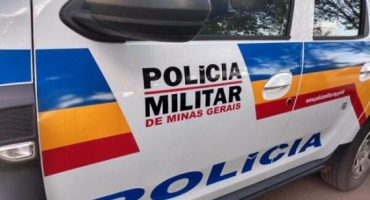 Carmo do Paranaíba – Homem se engasga com pedaço de carne, mas recebe socorro através de manobras de Heimlich, de policial militar