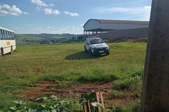 São Gotardo - Corpo de jovem morto a facadas é encontrado no bairro Boa Esperança