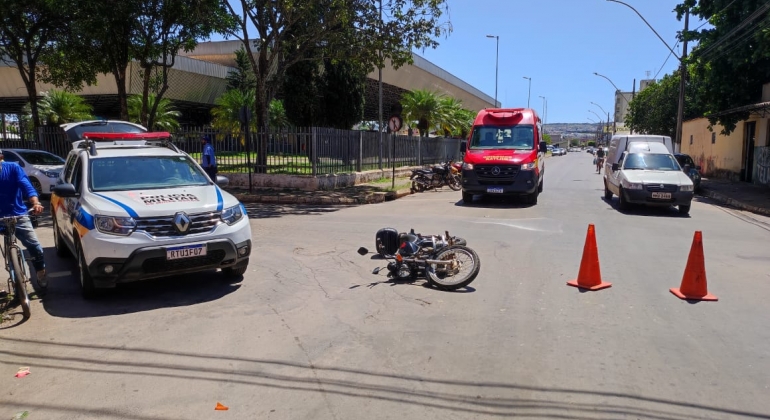 Corpo de Bombeiros de Patos de Minas atende dois acidentes envolvendo motocicletas nesta sexta (10)