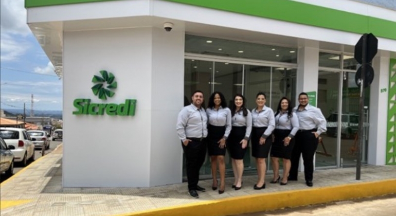 Sicredi Rota das Terras RS/MG inaugura duas novas agências em Minas Gerais